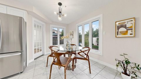 Photo 22 at 158 Largo Crescent, Maple, Vaughan