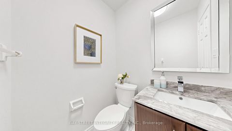 Photo 25 at 158 Largo Crescent, Maple, Vaughan