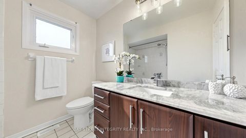 Photo 42 at 158 Largo Crescent, Maple, Vaughan