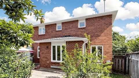 Photo 47 at 158 Largo Crescent, Maple, Vaughan