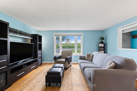Photo 5 at 2743 Lockhart Road, Rural Innisfil, Innisfil