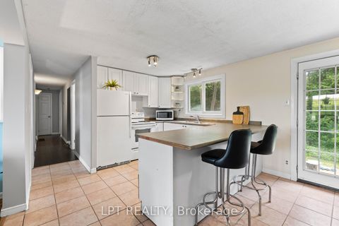 Photo 8 at 2743 Lockhart Road, Rural Innisfil, Innisfil