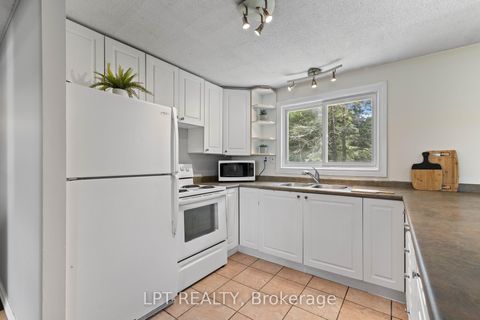 Photo 9 at 2743 Lockhart Road, Rural Innisfil, Innisfil