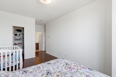 Photo 14 at PH202 - 23 Hollywood Avenue, Willowdale East, Toronto