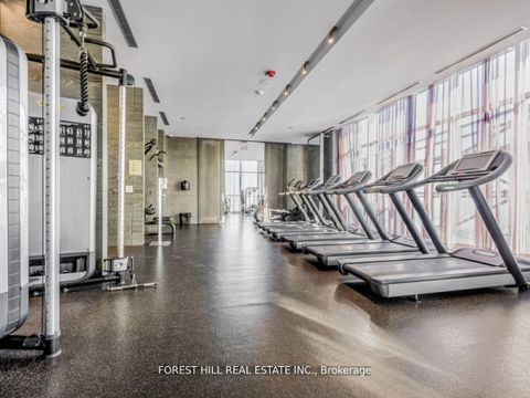 Photo 3 at 505 - 1080 Bay Street, Bay Street Corridor, Toronto