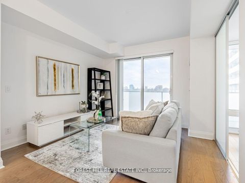 Photo 11 at 505 - 1080 Bay Street, Bay Street Corridor, Toronto