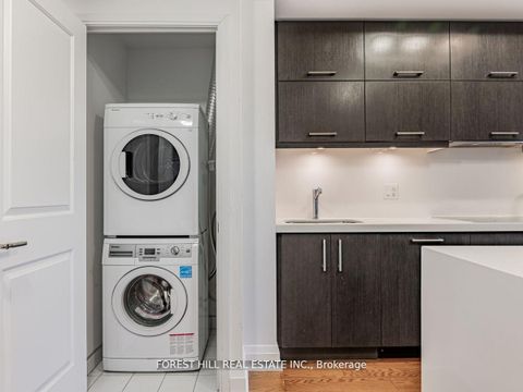 Photo 16 at 505 - 1080 Bay Street, Bay Street Corridor, Toronto