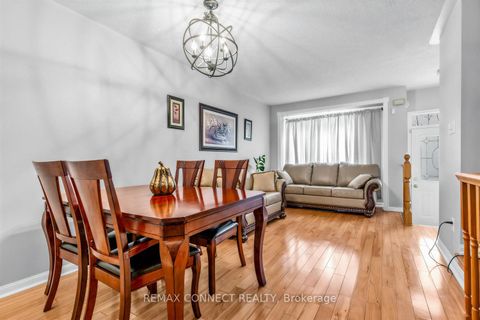 Photo 5 at 63 Coyote Crescent, Rouge E11, Toronto