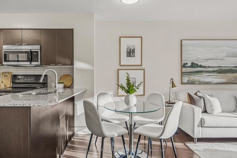 Photo 8 at 912 - 23 Sheppard Avenue E, Willowdale East, Toronto