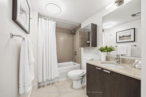 Photo 15 at 912 - 23 Sheppard Avenue E, Willowdale East, Toronto
