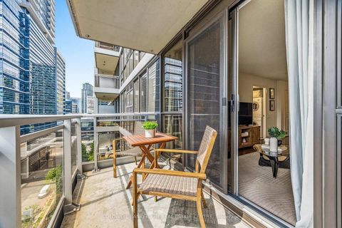 Photo 17 at 912 - 23 Sheppard Avenue E, Willowdale East, Toronto