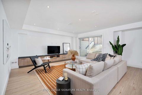 Photo 26 at 34 Edgecroft Road, Queensway, Toronto
