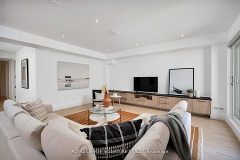 Photo 27 at 34 Edgecroft Road, Queensway, Toronto