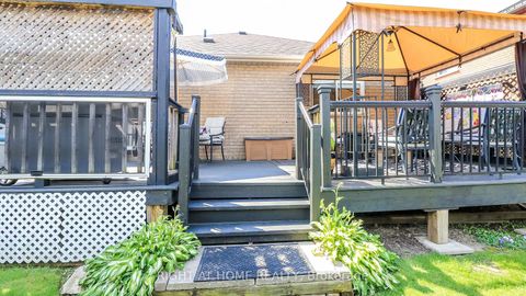Photo 11 at 36 Benjamin Lane, Painswick South, Barrie
