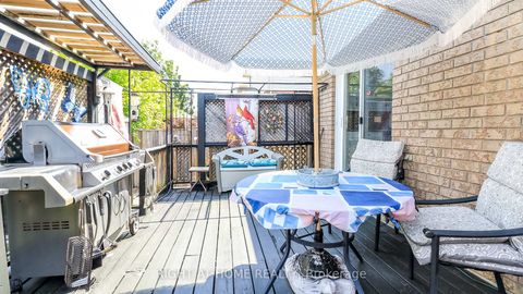 Photo 12 at 36 Benjamin Lane, Painswick South, Barrie