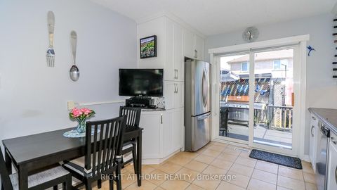 Photo 23 at 36 Benjamin Lane, Painswick South, Barrie