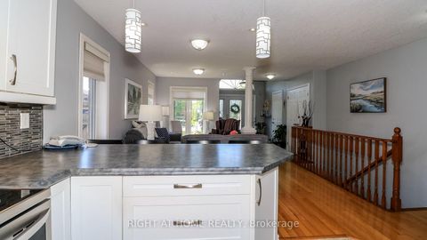 Photo 25 at 36 Benjamin Lane, Painswick South, Barrie