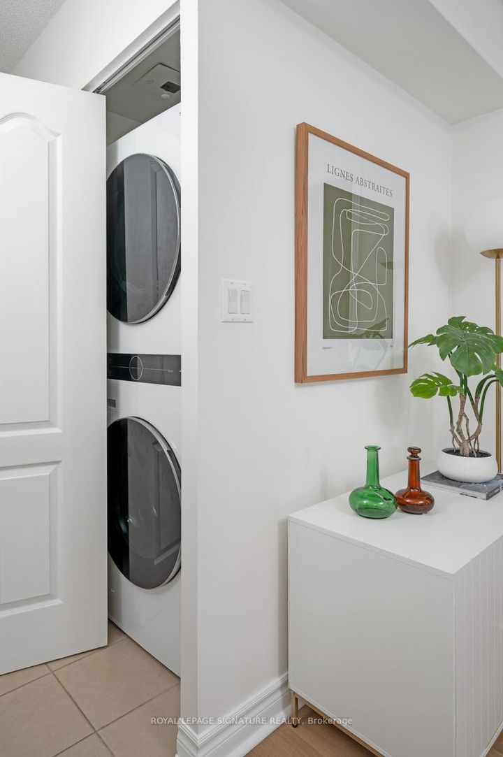 Photo 28 at 306 - 2 Rean Drive, Bayview Village, Toronto