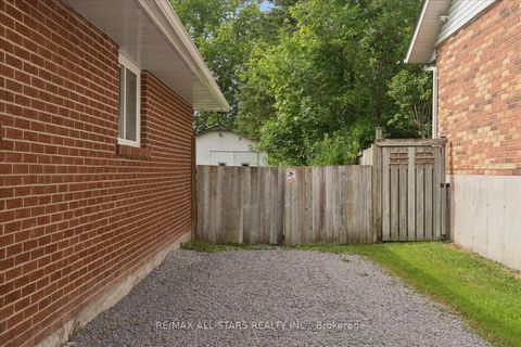 Photo 30 at 340 Walter Drive, Keswick South, Georgina