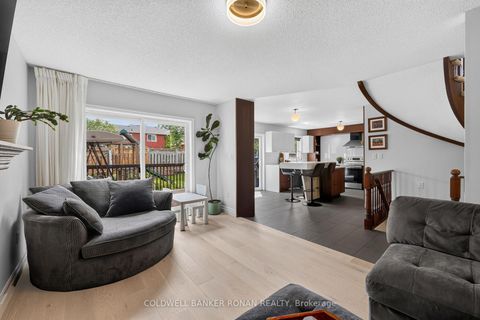Photo 15 at 35 Farmstead Crescent, Holly, Barrie