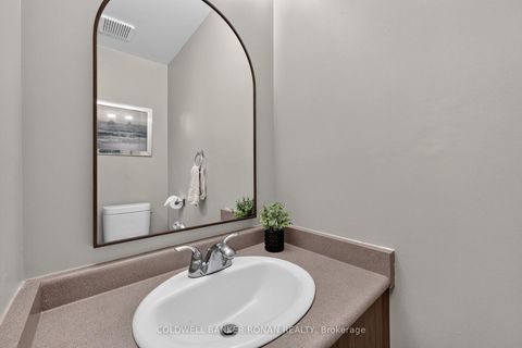 Photo 18 at 35 Farmstead Crescent, Holly, Barrie