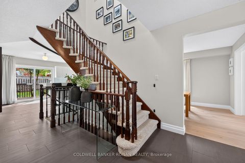 Photo 20 at 35 Farmstead Crescent, Holly, Barrie