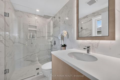 Photo 24 at 35 Farmstead Crescent, Holly, Barrie