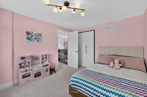 Photo 27 at 35 Farmstead Crescent, Holly, Barrie