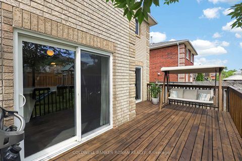 Photo 35 at 35 Farmstead Crescent, Holly, Barrie