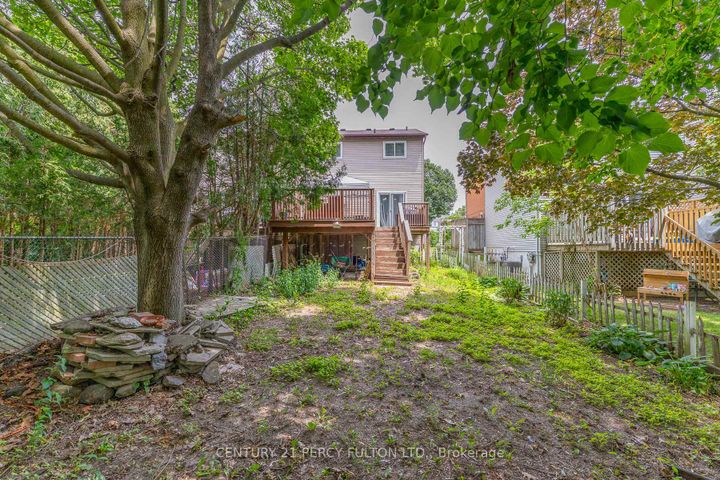 Photo 40 at 557 Cobblehill Drive, Pinecrest, Oshawa