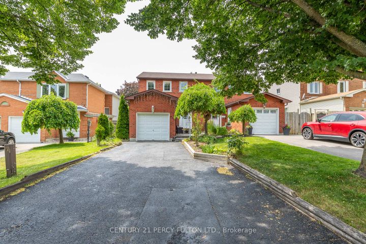 Photo 47 at 557 Cobblehill Drive, Pinecrest, Oshawa