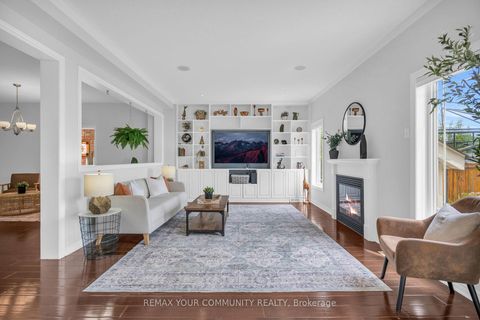 Photo 13 at 37 Bramsey Street, Sutton & Jackson's Point, Georgina