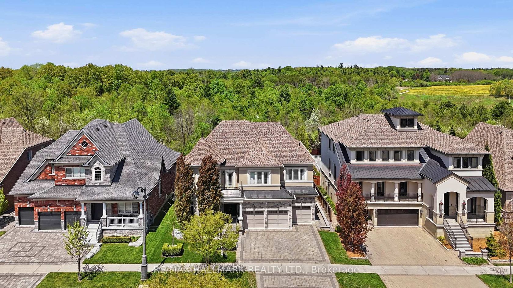 24 Bluff Trail, Nobleton, King photo 8