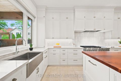 Photo 10 at 418 Soudan Avenue, Mount Pleasant East, Toronto