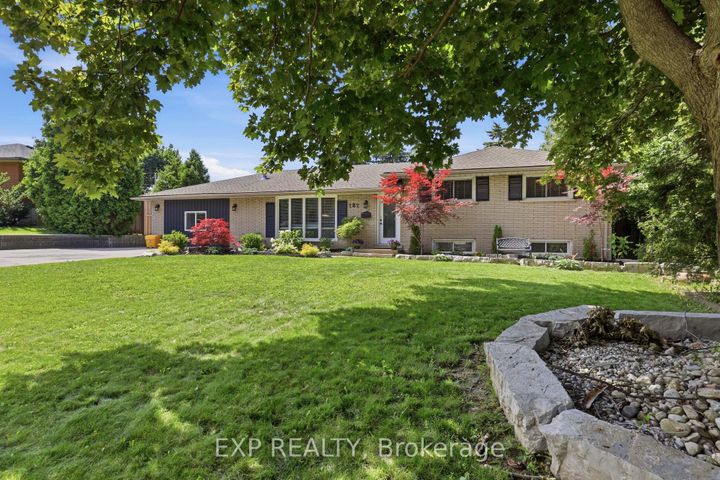 Photo 3 at 282 Harmony Road, Meadowlands, Hamilton