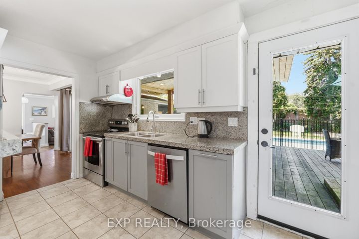 Photo 18 at 282 Harmony Road, Meadowlands, Hamilton