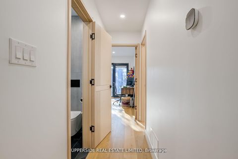 Photo 16 at 61 Marlin Court, London, Newmarket
