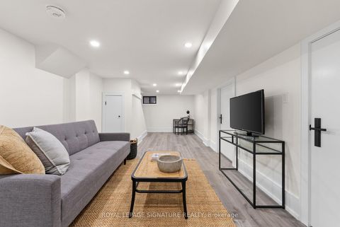 Photo 33 at 29 Blaketon Road, City Centre West, Toronto