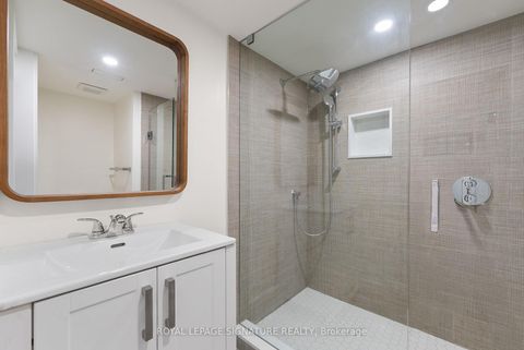 Photo 35 at 29 Blaketon Road, City Centre West, Toronto