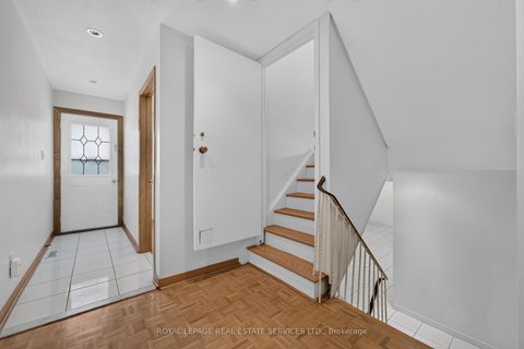 Photo 10 at 108 Anthia Drive, Humber Summit, Toronto