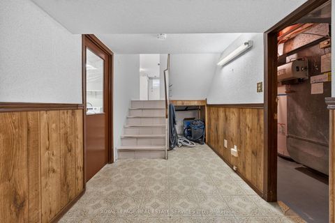 Photo 34 at 108 Anthia Drive, Humber Summit, Toronto