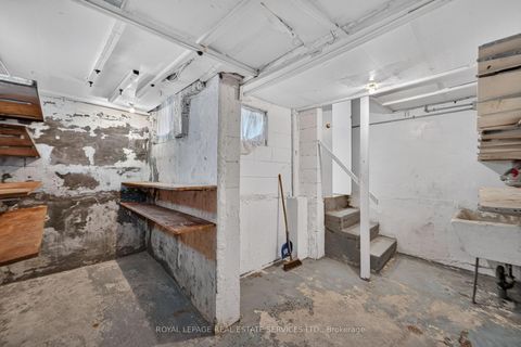 Photo 37 at 108 Anthia Drive, Humber Summit, Toronto
