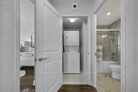 Photo 17 at 1108 - 1910 Lake Shore Boulevard W, Swansea, Toronto