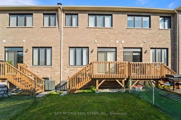 Photo 33 at 1402 Almonte Drive, Tyandaga, Burlington