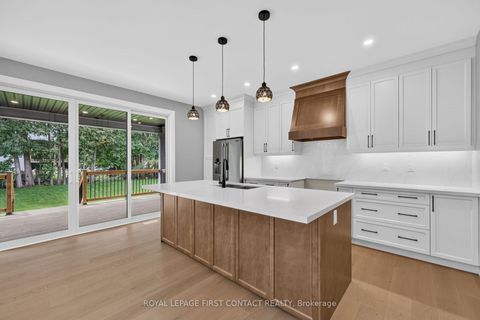 Photo 4 at 929 7th Line, Alcona, Innisfil
