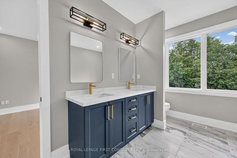 Photo 11 at 929 7th Line, Alcona, Innisfil