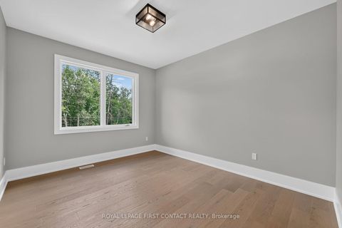 Photo 15 at 929 7th Line, Alcona, Innisfil