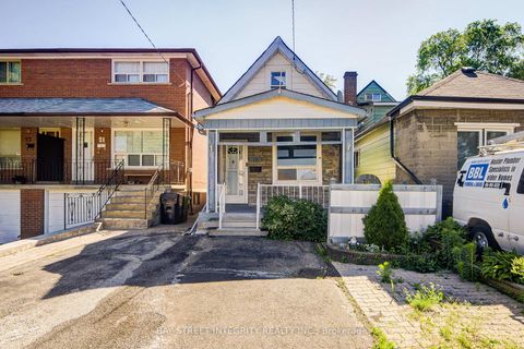 Photo 0 at 19 Robinson Avenue, Oakridge, Toronto