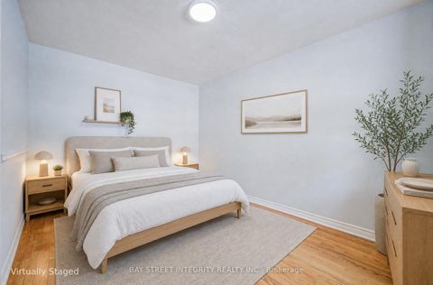 Photo 5 at 19 Robinson Avenue, Oakridge, Toronto