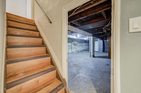 Photo 31 at 19 Robinson Avenue, Oakridge, Toronto
